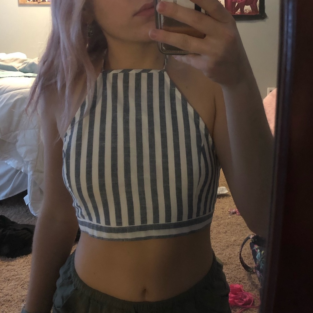 Striped cross back halter